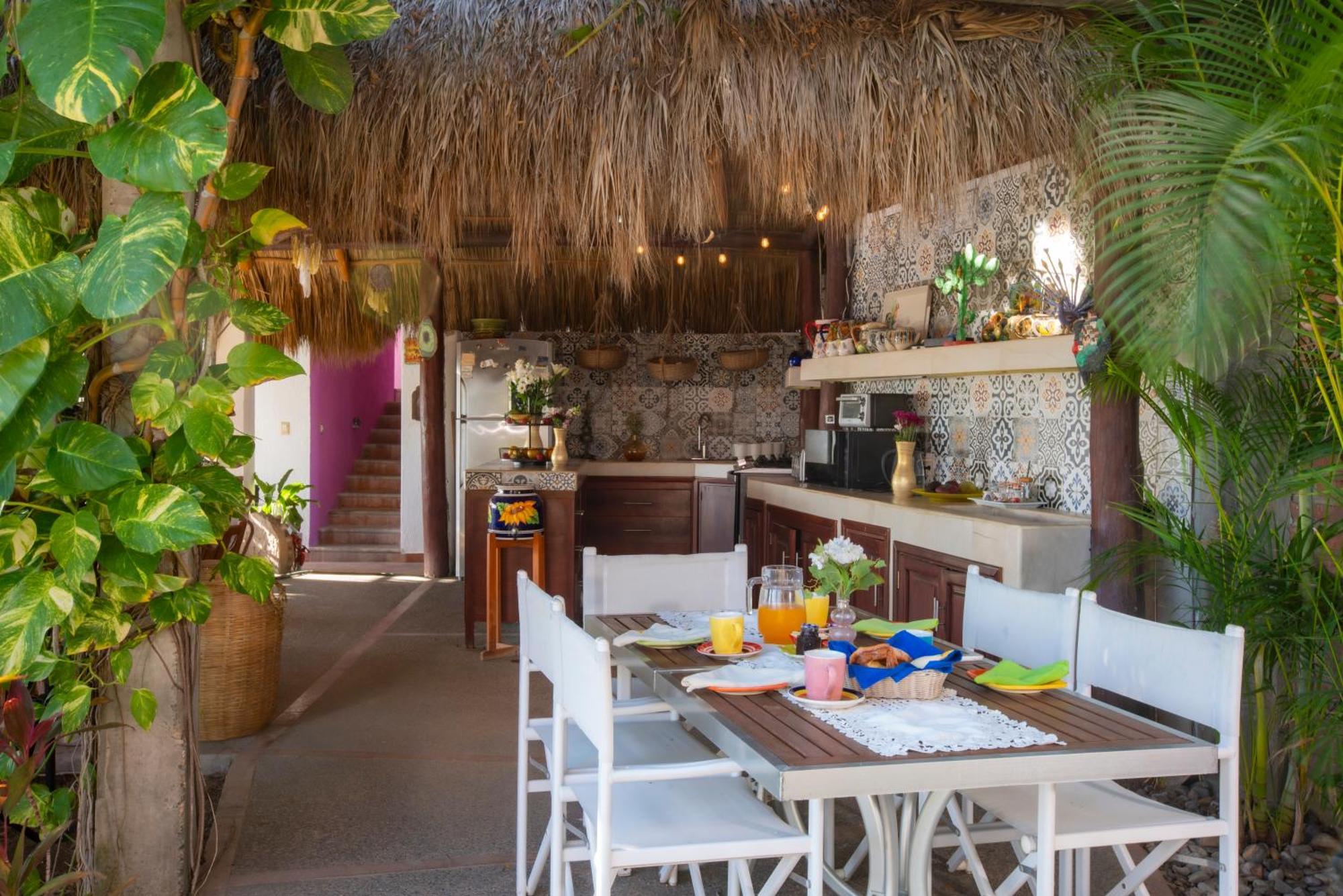 Villa Bella Bed & Breakfast Inn La Cruz de Huanacaxtle Exterior photo